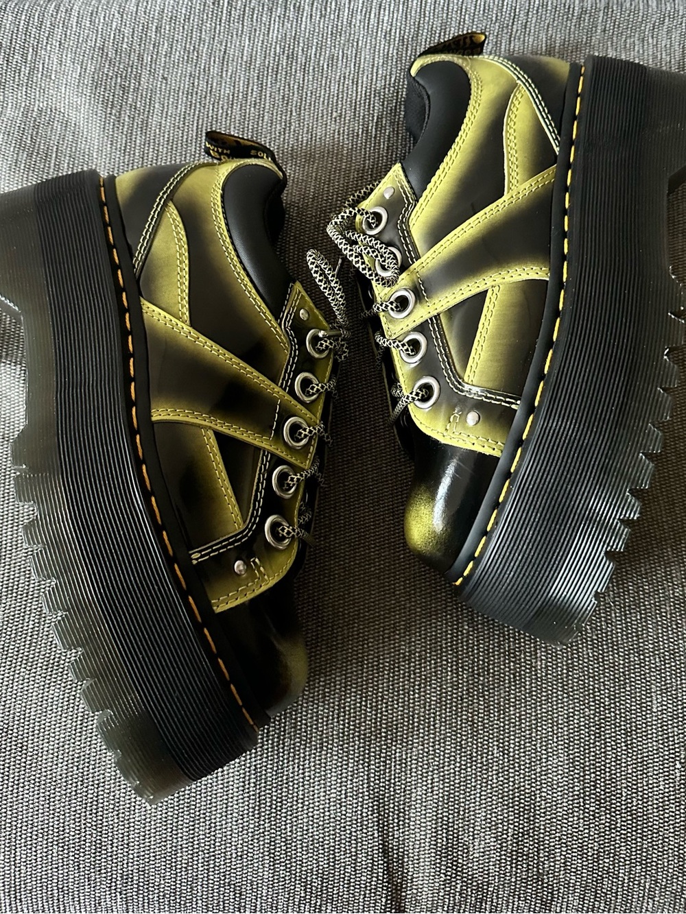 Dr.Martens 5EYE Quad Max Distressed Leather Platform Shoes Lime Green/Black NWOT - Picture 4 of 7
